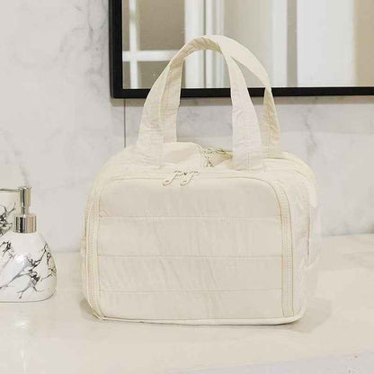 Lightweight And Large Capacity Partition Storage Travel Bag