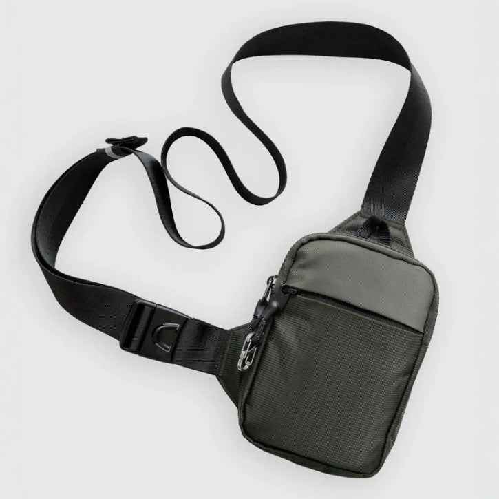 Men’s Waterproof Crossbody Chest Bag