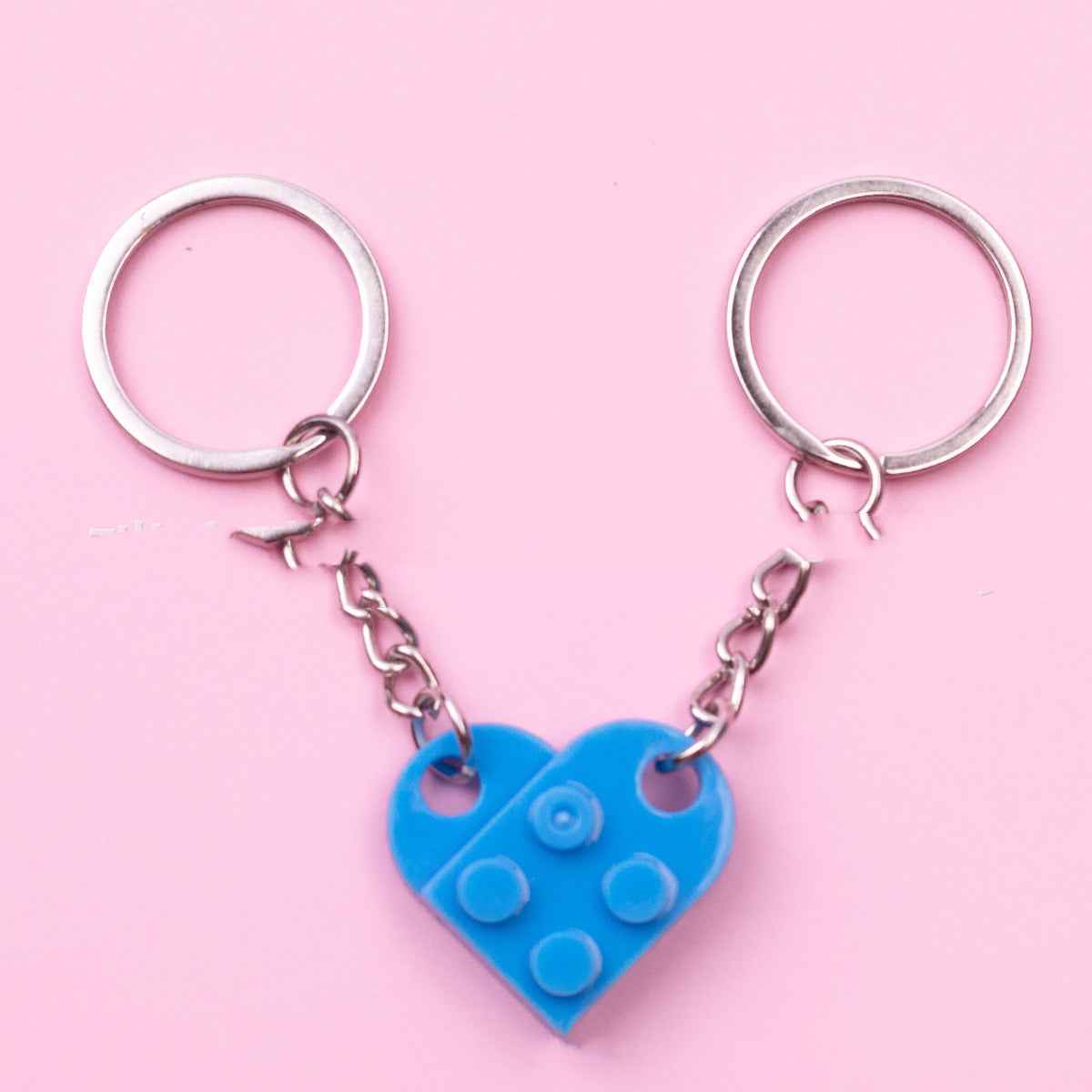 Heart-Shaped Keychain Gift: A Charming Accessory for Lovers
